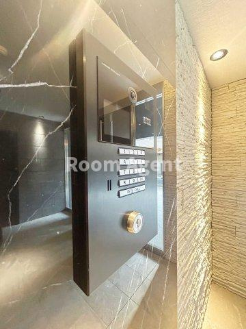 S-RESIDENCE池下駅前のエントランス