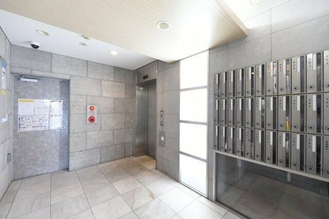 スカイコート板橋弐番館のロビー