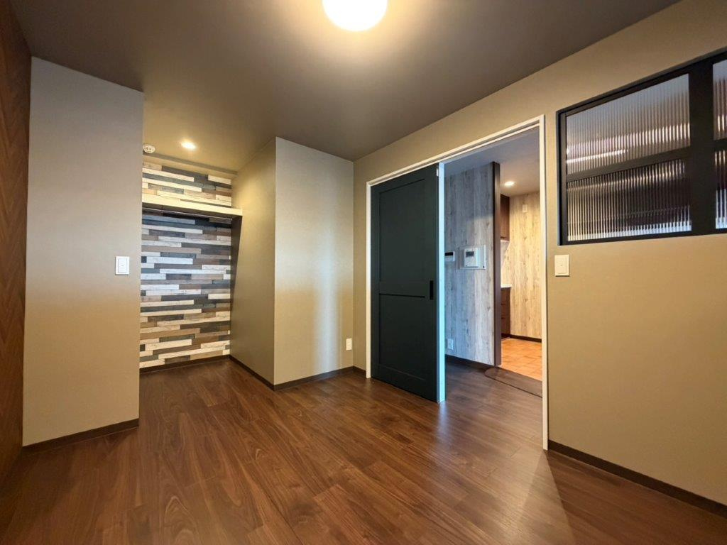 ライオンズマンション菜園の洋室