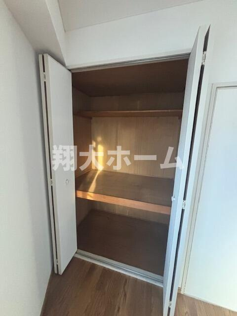 クレストパレス荒川の収納