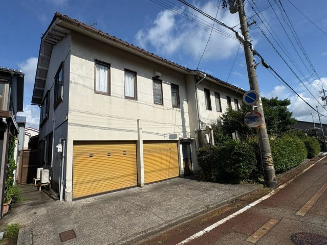 小松市本鍛冶町　中古住宅