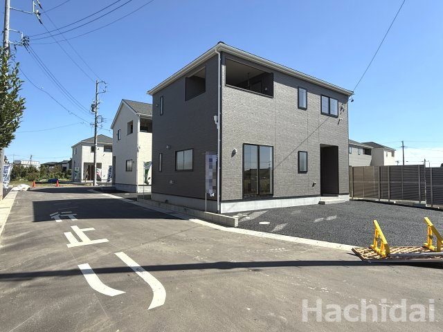 高浜市神明町第6　新築戸建＜3号棟＞の前面道路含む現地写真
