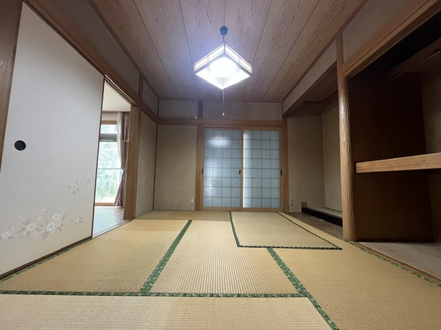 美加の台貸家の和室