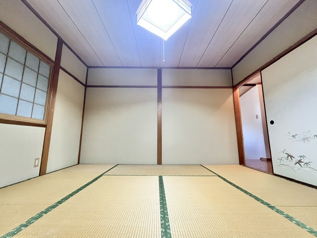 美加の台貸家の和室