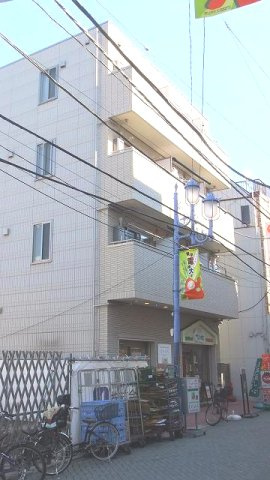 サニーフラッツ千住の外観