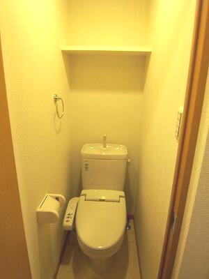 ＴＲＡＤＩＳ　ＮＩＰＰＯＲＩ　Ｅのトイレ