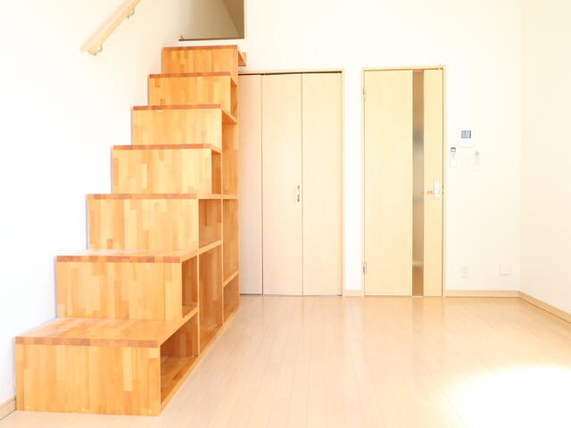 スリジェ北千住の収納