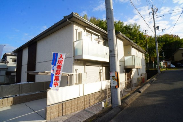 シャーメゾン狛田