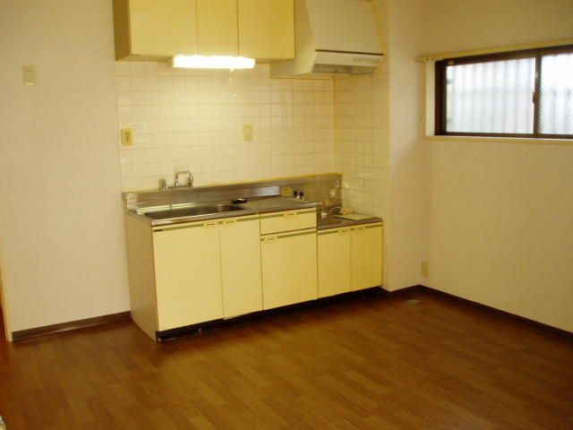 メゾン下田のキッチン
