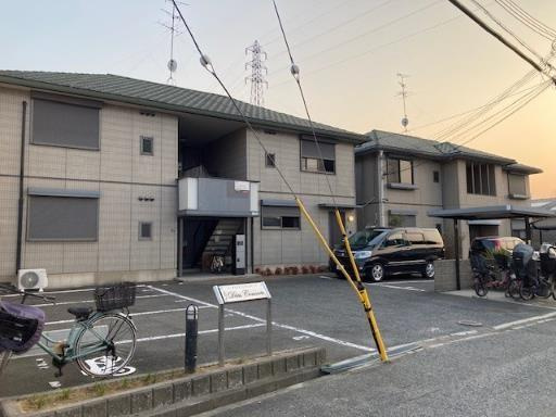 ディアス奥山の外観