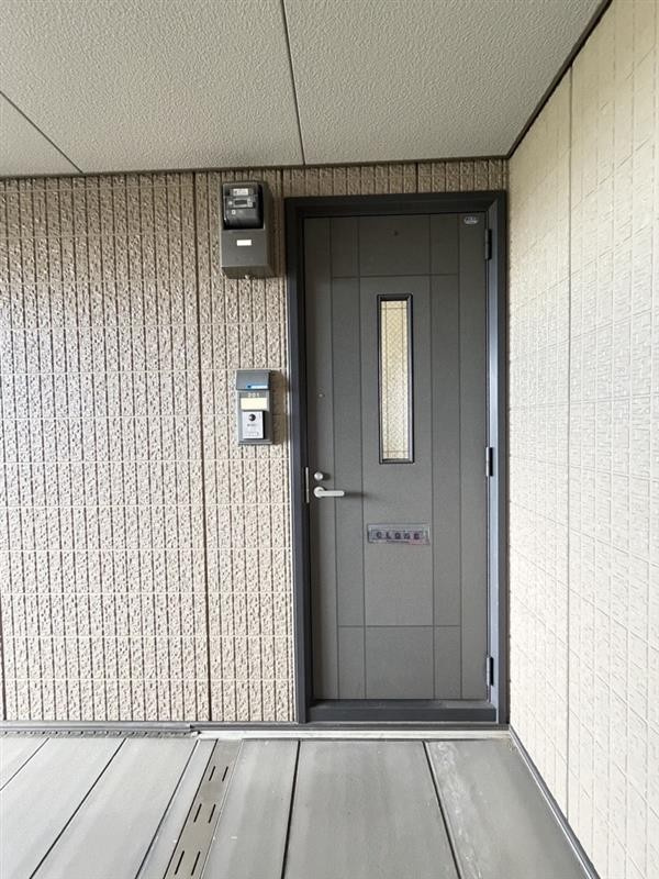 ディアス奥山の玄関