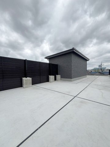 「防音室完備」The Residence 旗の台のバルコニー|ルーフバルコニーです