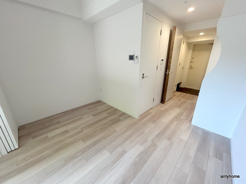 セレニテ梅田北グランデ　仲介手数料無料の洋室