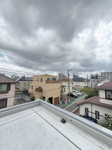 「防音室完備」The Residence 旗の台の展望|バルコニーからの眺望です