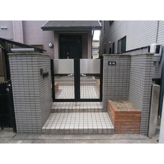 【エントランス】 | 千種区穂波町一戸建