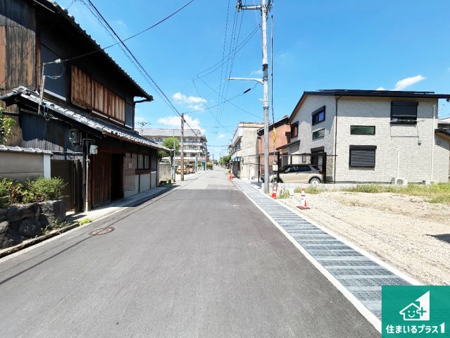 ●29(土)30(日)現地案内可能！　天理市田部町　第５期　限定1邸の前面道路含む現地写真|駅やスーパー、小学校・中学校等日常生活に欠かせない情報や道のりもご紹介いたしますのでお気軽にご相談ください。