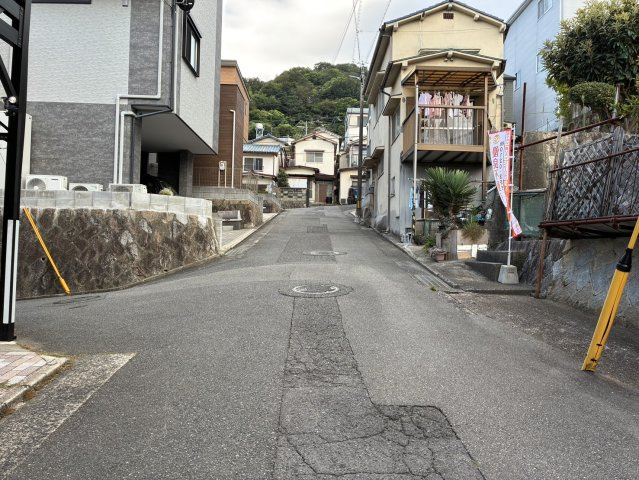南区仁保一丁目の周辺|前面道路広々♪
