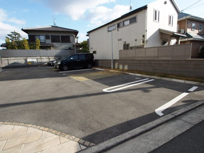 【駐車場】 | グランべリエ