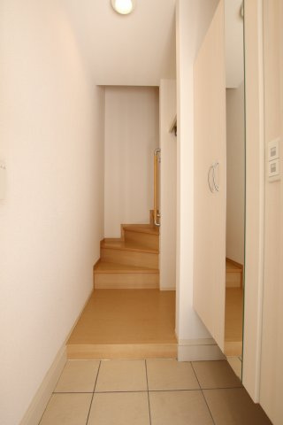 【玄関】 | グランべリエ