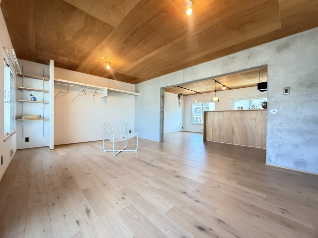 狩口台住宅25号棟の居間・リビング