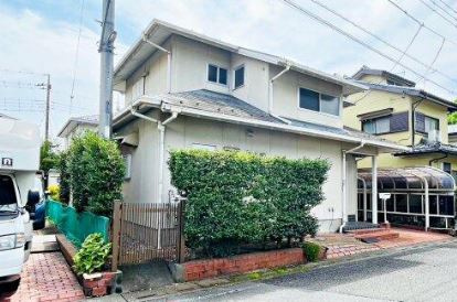 【中古】比企郡川島町八幡中古住宅の外観|軽量鉄骨造りの家♪
増築しており広々した室内です！
