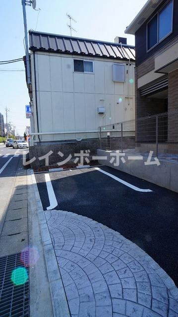 ゾンネⅡ【非対面対応】接客・申込・契約オンライン！LINE×相談可！の駐車場|駐車場完備です