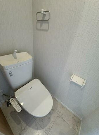グランパラディソのトイレ|落ち着いたトイレです