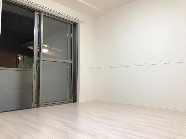 SYS長岡京のバルコニー