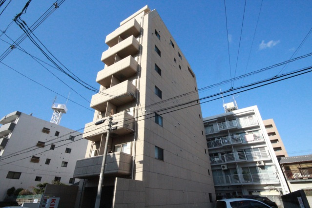 ファミーリエ昭和町の外観|おしゃれな外観です