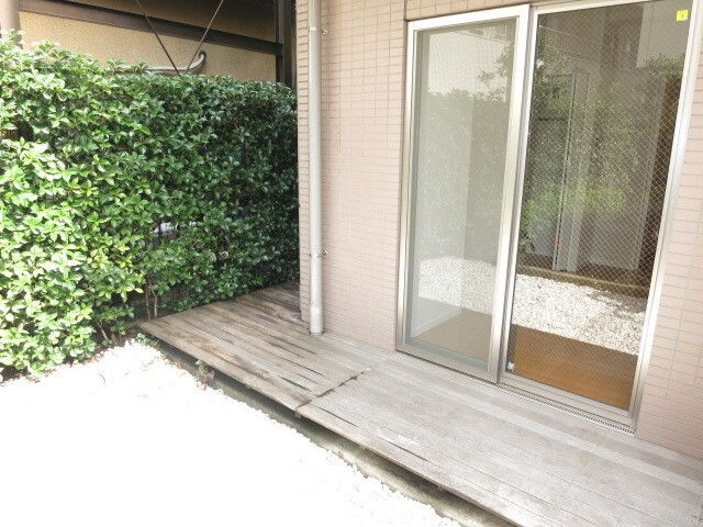 【エントランス】クリオ上野毛ラ・モード