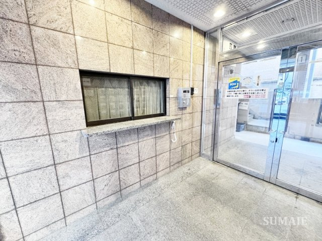 大山エンゼルマンションのロビー|管理人室があります