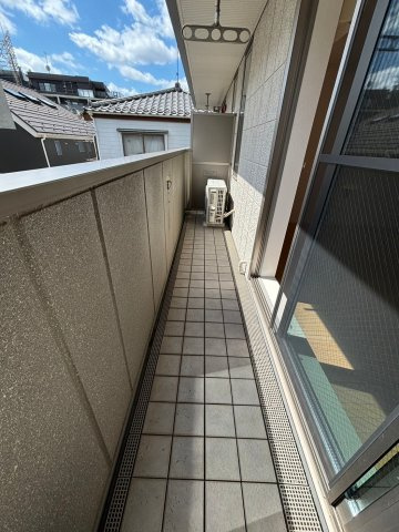 キュロコ千歳船橋のバルコニー