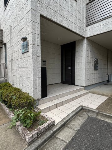 キュロコ千歳船橋のエントランス|★安心のオートロック★