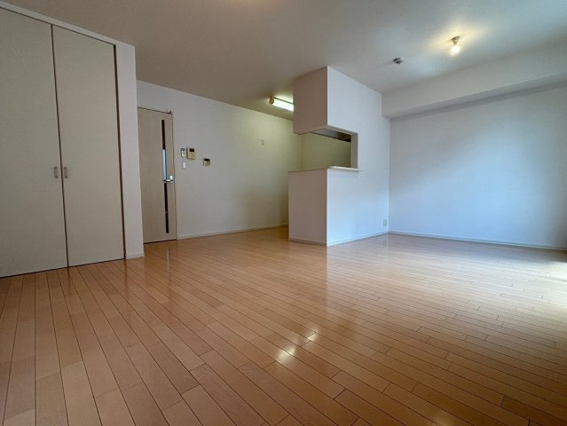 キュロコ千歳船橋の居間・リビング