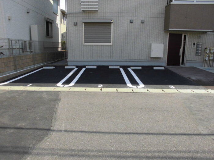 流山市おおたかの森北３丁目のアパートの駐車場|駐車場
