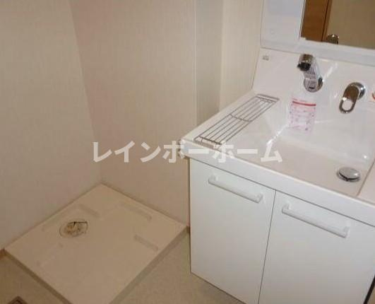 パルス中台の独立洗面台