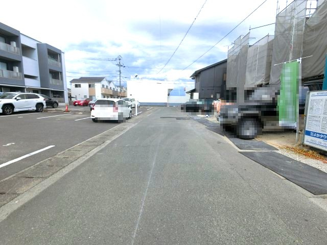 神埼町田道ヶ里4期　２号棟の前面道路含む現地写真|前面道路含む現地写真です