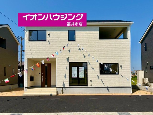 クレイドルガーデン　金沢市末町 第1