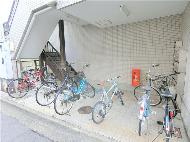 タウンハウス美原のその他共用部分|駐輪場