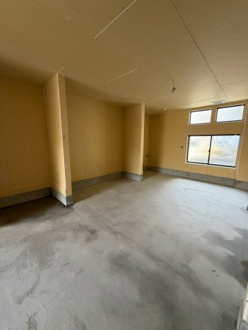 サンマリン川原