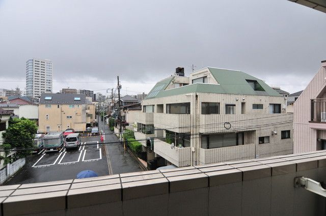 新宿区西新宿４丁目の賃貸マンションの展望