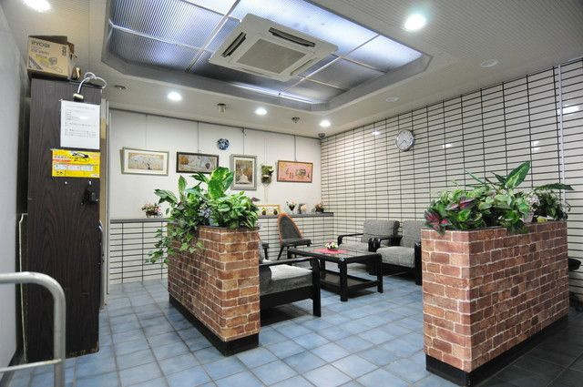 新宿区西新宿４丁目の賃貸マンションのロビー