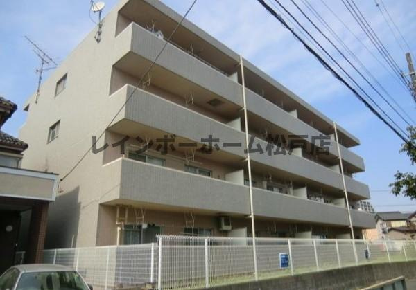 流山市前ケ崎の賃貸マンションの外観