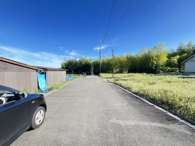 高市郡明日香村奥山の前面道路含む現地写真