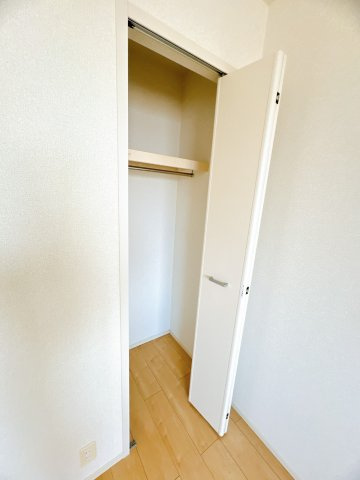 【収納】 | アヴァンツァート | ※クリーニング前のお部屋です