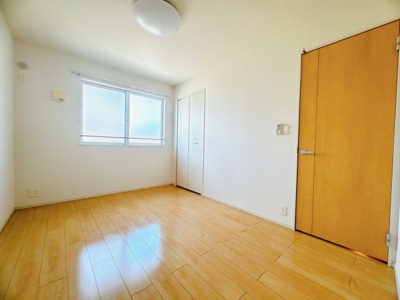 【洋室】 | アヴァンツァート | ※クリーニング前のお部屋です