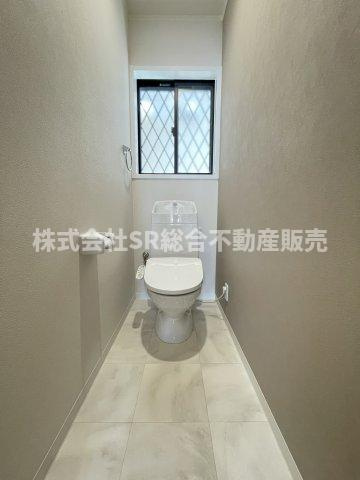 稲田新町3丁目中古戸建のトイレ|トイレも新調いたしました！温水洗浄便座もございます♪