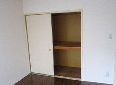 ハイツ秋ヶ瀬の収納
