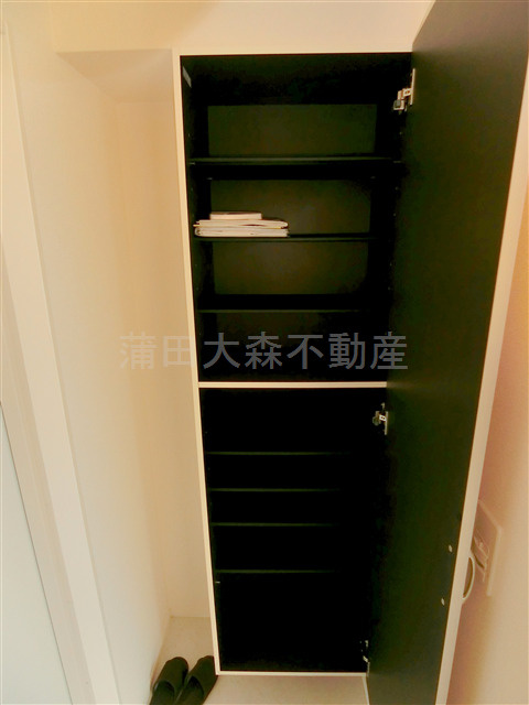 フレンテ鵜の木　の玄関|玄関収納
