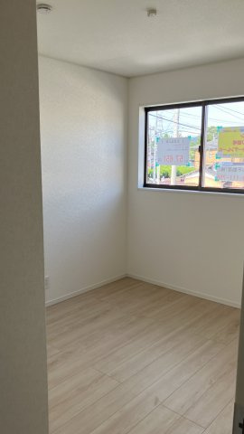クレイドルガーデン防府市新田 第8の洋室|2F　洋室です。
